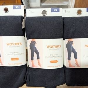 Warner's Black Seamless Leggings
